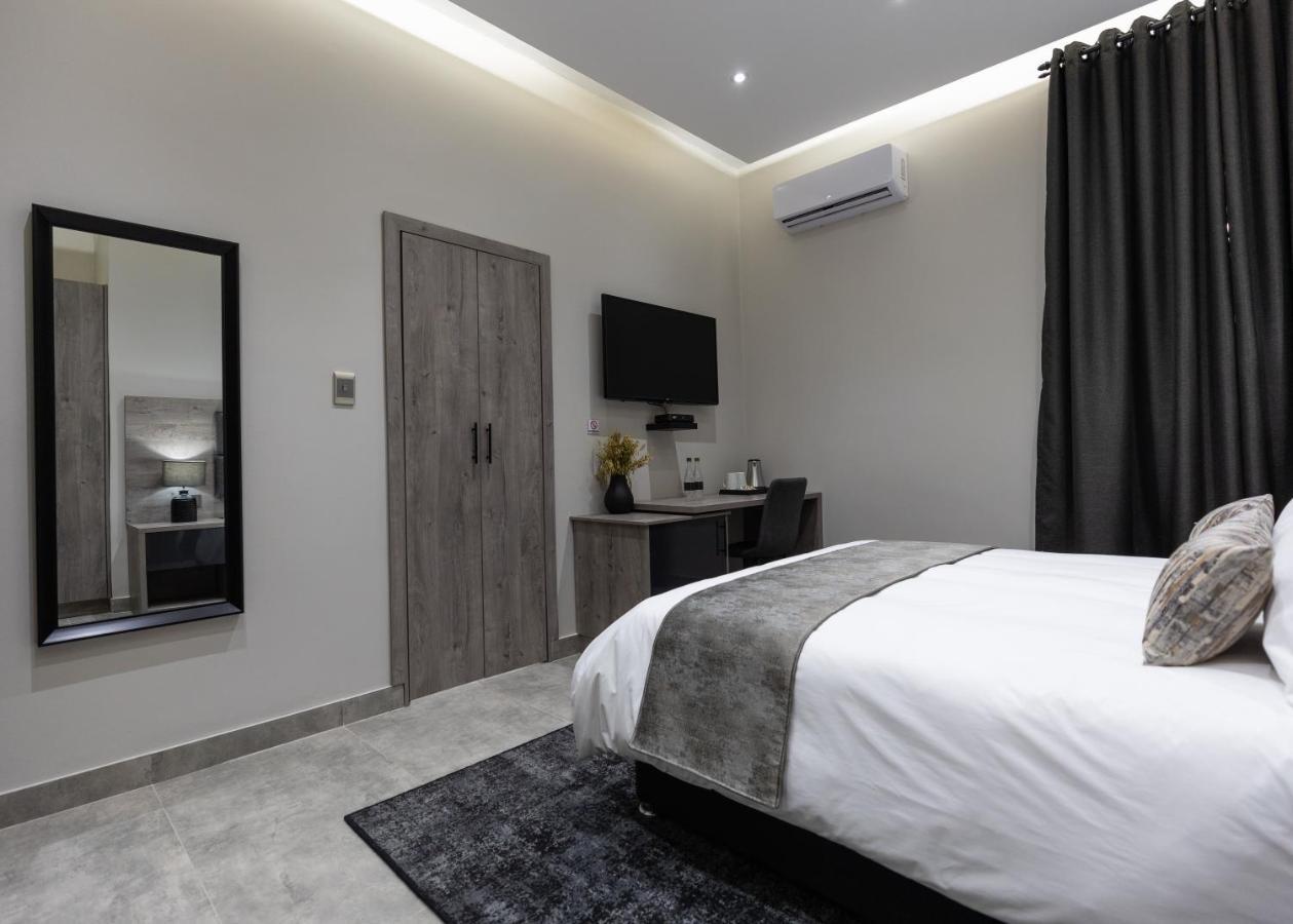 Luxe Suites Boutique Hotel Durban Exterior photo